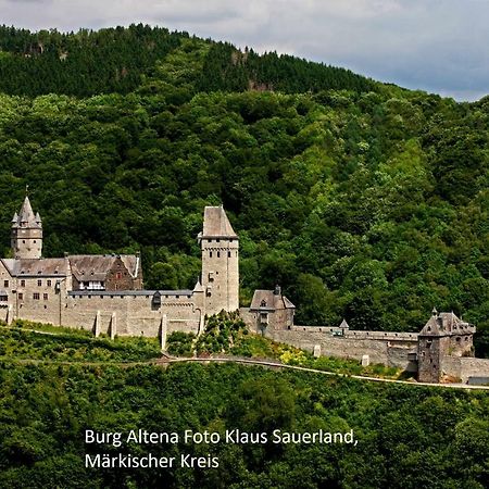 Ferienwohnung Heidi Альтена Экстерьер фото