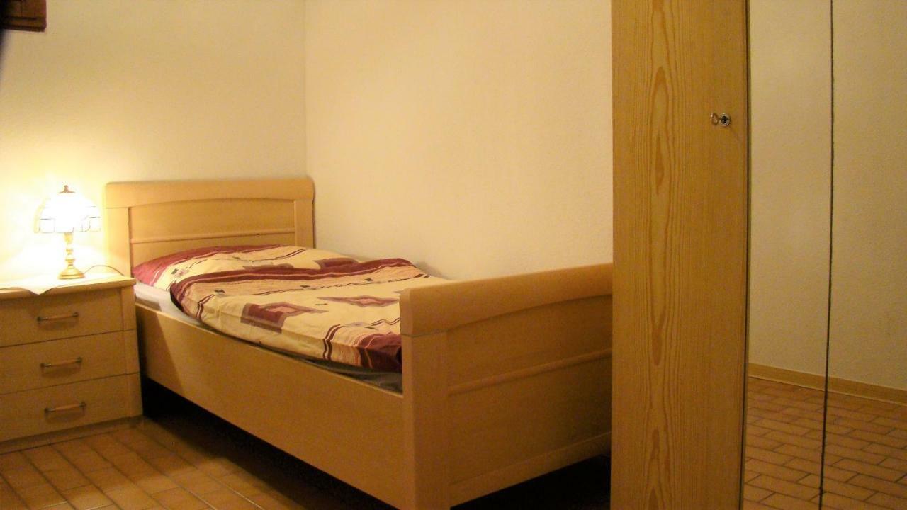 Ferienwohnung Heidi Альтена Экстерьер фото