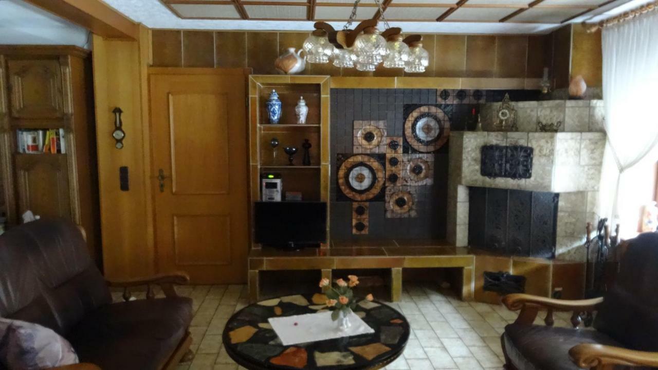 Ferienwohnung Heidi Альтена Экстерьер фото